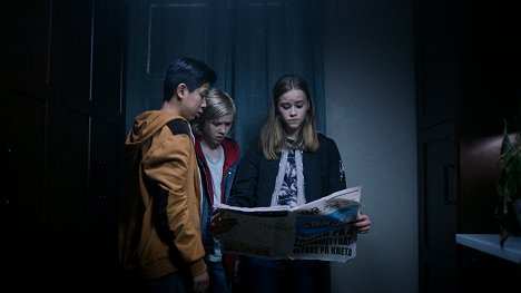 Dat Gia Hoang, Leonard Valestrand Eike, Hannah Raanes-Holm - ZombieLars - Season 3 - Photos