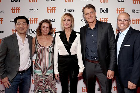 TIFF Premiere of Amazon Prime Video "Homecoming" on Friday September 7, 2018 at Ryerson Theatre in Toronto, Canada - Julia Roberts - Homecoming - Season 1 - Z imprez