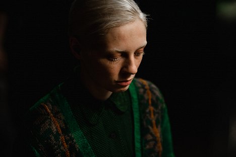 Viktoriya Miroshnichenko - Bohnenstange - Filmfotos