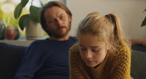 Jan Gunnar Røise, Ella Øverbøe - Barn - Filmfotos