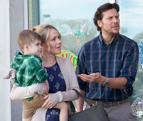 Cary Christopher, Andrea Anders, Hayes MacArthur - Mr. Mom - What About the Kids? - Kuvat elokuvasta