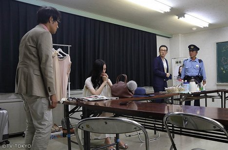 Arisa Nakajima, Susumu Terajima - Chuzai keiji - Episode 3 - Photos