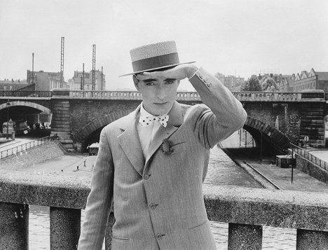 Jean-Luc Godard - Les Fiancés du Pont Mac Donald - Z filmu