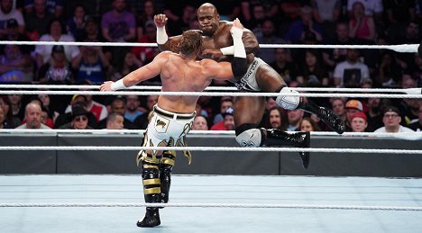 Sesugh Uhaa - WWE SummerSlam - Van film