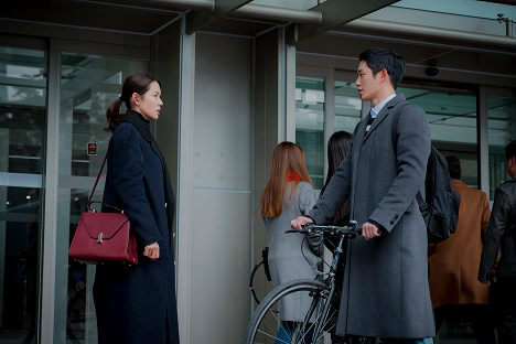 Ye-jin Son, Hae-in Jeong - Bab jal sajuneun yeppeun nuna - Kuvat elokuvasta