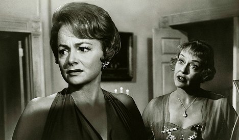 Olivia de Havilland, Bette Davis - Hush... Hush, Sweet Charlotte - Photos