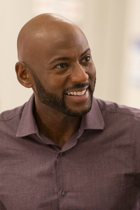 Romany Malco - A Million Little Things - Coming Home - Z filmu