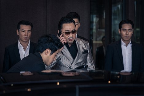 Dong-seok Ma - Le Gangster, le flic & l'assassin - Film