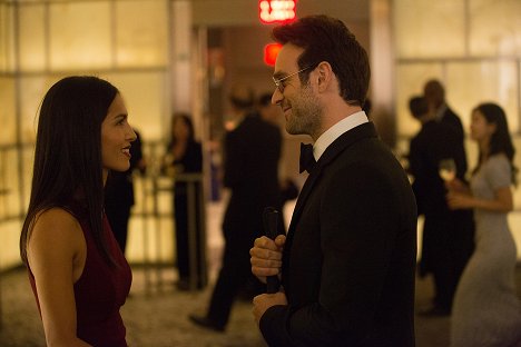 Elodie Yung, Charlie Cox - Daredevil - Regrets Only - Photos
