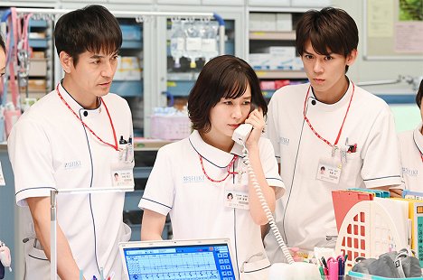 Ikki Sawamura, Asami Mizukawa, Nozomu Kotaki - Nurse in Action! - Photos