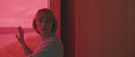 Haley Bennett - Nyelés - Filmfotók