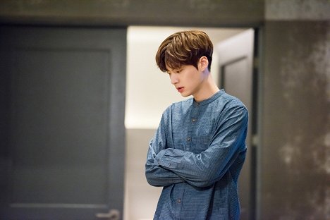 Ahn Jae-hyeon - Cinderella and the Four Knights - Filmfotos