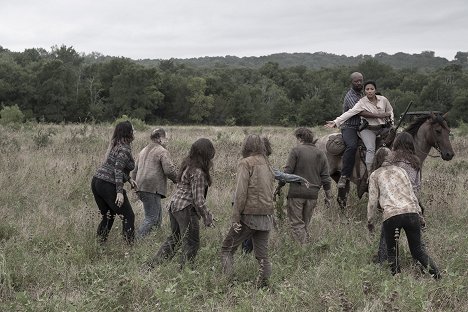 Lennie James, Karen David - Živí mrtví: Počátek konce - End of the Line - Z filmu