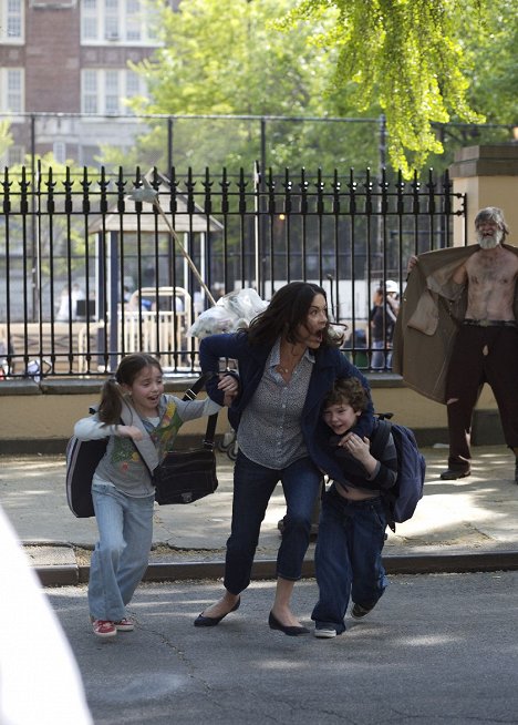 Kelly Gould, Catherine Zeta-Jones, Andrew Cherry - Mon babysitter - Film