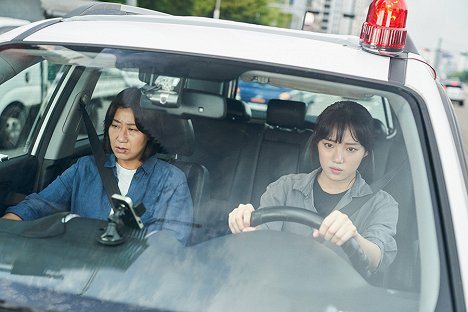 Mi-ran Ra, Seong-kyeong Lee - Miss and Mrs. Cops - Photos