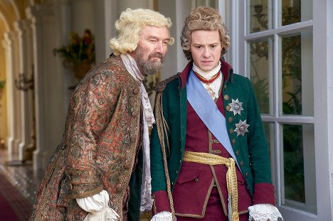Clive Russell, Joseph Quinn - Catherine the Great - Episode 2 - Van film