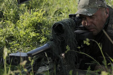 Billy Zane - Sniper: Ghost Shooter - Filmfotos