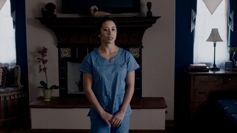 Tara Macken - Intensive Care - Van film