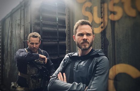 Cole Hauser, Shawn Ashmore - Acts of Violence - Werbefoto