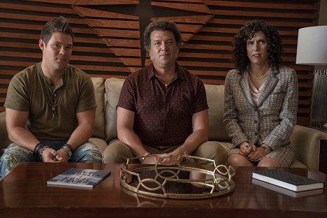 Adam Devine, Danny McBride, Edi Patterson - The Righteous Gemstones - Better is the End of a Thing Than Its Beginning - Kuvat elokuvasta