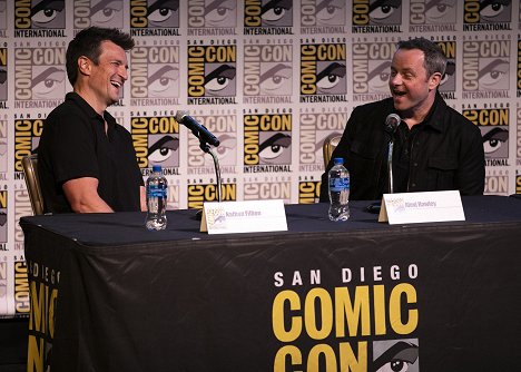 On Friday, July 19, THE ROOKIE’S Nathan Fillion and writer/executive producer, Alexi Hawley, sat down for an intimate panel conversation at 2019 COMIC-CON in anticipation of the Season 2 premiere of the hit drama on Sunday, September 29, 2019 - Nathan Fillion, Alexi Hawley - The Rookie - Season 2 - Veranstaltungen