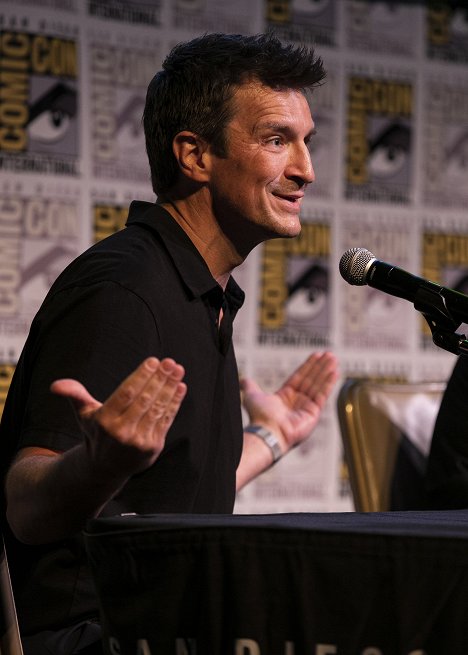On Friday, July 19, THE ROOKIE’S Nathan Fillion and writer/executive producer, Alexi Hawley, sat down for an intimate panel conversation at 2019 COMIC-CON in anticipation of the Season 2 premiere of the hit drama on Sunday, September 29, 2019 - Nathan Fillion - The Rookie - Season 2 - Evenementen
