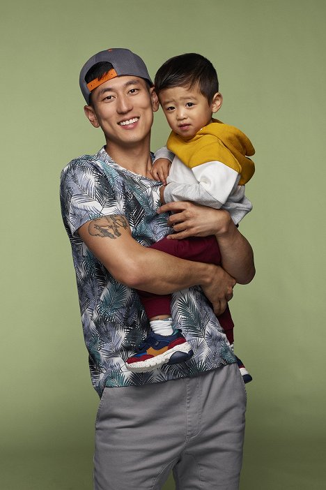 Jake Choi - Single Parents - Season 2 - Promo