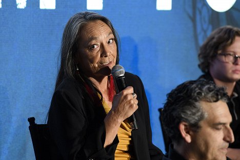 The cast and executive producers of “Stumptown” celebrate the upcoming premiere of the highly anticipated fall series at an exclusive red carpet event hosted by ABC and Entertainment Weekly at the Petersen Automotive Museum in Los Angeles - Tantoo Cardinal - Dex nyomozó - Rendezvények