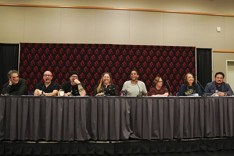 The cast and EPs, joined by executive producer and author of the “Stumptown” graphic novels, Greg Rucka, participate on a panel moderated by KATU’s Wesleigh Ogle at Rose City Comic-Con in Portland, Oregon in anticipation of the series premiere on Wednesday, September 25, 2019 - Camryn Manheim, Michael Ealy, Cole Sibus, Tantoo Cardinal, Adrian Martinez - Dex nyomozó - Rendezvények