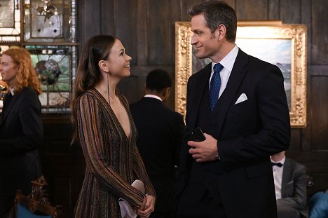 Sutton Foster, Peter Hermann - Younger - Stiff Competition - Photos