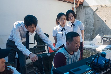 Woo-seong Jeong, Hyang-gi Kim, Han Lee - Jeungin - Kuvat kuvauksista