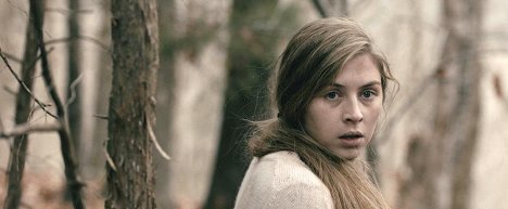 Hermione Corfield - Rust Creek - Z filmu