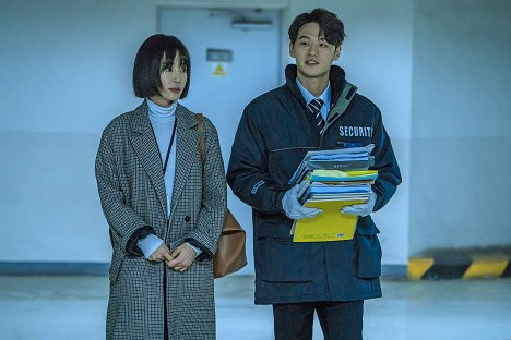 Ye-won Kang, Hak-joo Lee - Watching - De la película