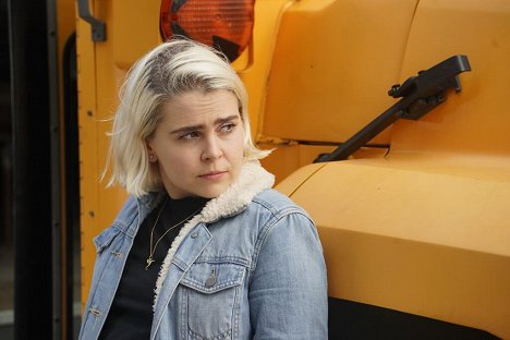 Mae Whitman - Good Girls - This Land is Your Land - Photos