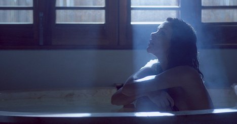 Nataly Umaña - Decadencia - Film