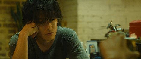 Takeru Sató - Kanodžo wa uso o aišisugiteru - Z filmu