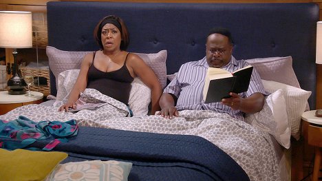 Tichina Arnold, Cedric the Entertainer - Sousedství - Welcome to Co-Habitation - Z filmu
