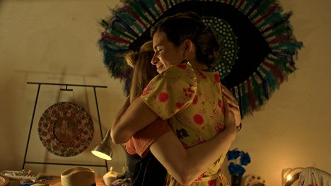 Sofía Espinosa - ‎Apapacho: A Caress for the Soul - Van film