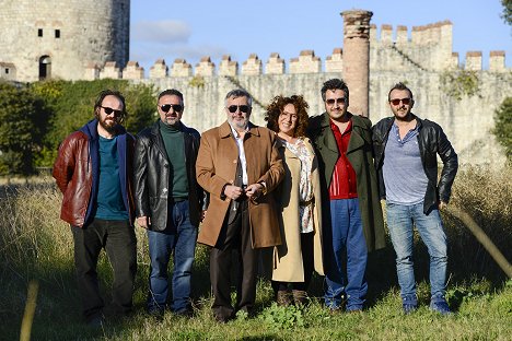 Mert Denizmen, Cengiz Bozkurt, Uğur Yücel, Binnur Kaya, Feyyaz Yiğit, Ali Atay - Cinayet Süsü - Tournage