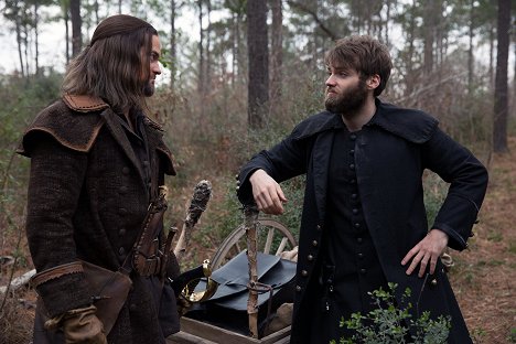 Shane West, Seth Gabel - Salem - The Red Rose and the Briar - Z filmu