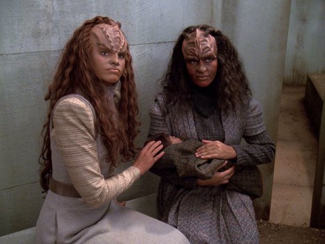 Jennifer Gatti - Star Trek: Następne pokolenie - Pierworodny — część 2 - Z filmu