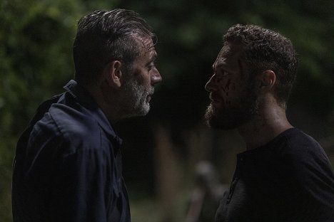 Jeffrey Dean Morgan, Ross Marquand - The Walking Dead - Ghosts - Photos