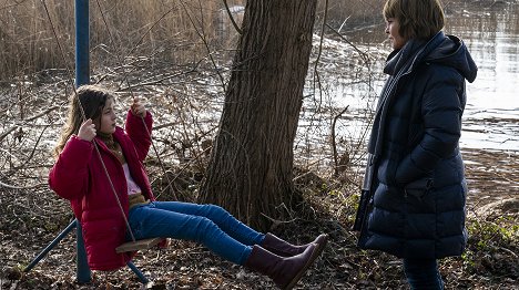 Anais Sterneckert, Katrin Saß - Der Usedom-Krimi - Vestiges de guerre - Film