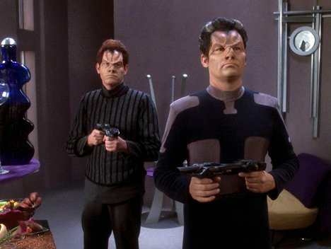 Glenn Morshower - Star Trek - Das nächste Jahrhundert - In der Hand von Terroristen - Filmfotos