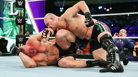 Brock Lesnar, Cain Velasquez - WWE Crown Jewel - Photos