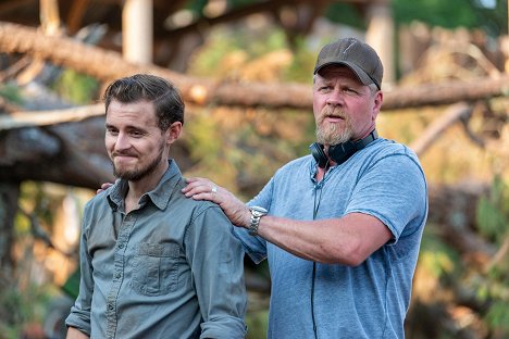 Callan McAuliffe, Michael Cudlitz - The Walking Dead - Acabe com os sussurradores - De filmagens