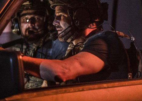 David Boreanaz - SEAL Team - Belagerung - Filmfotos