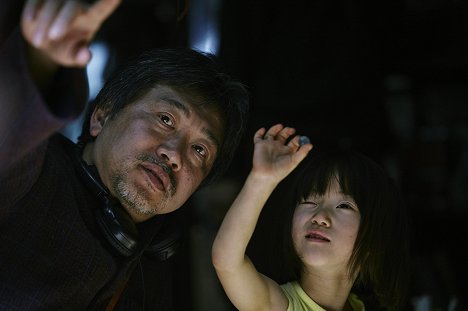 Hirokazu Kore'eda, Miyu Sasaki - Un asunto de familia - Del rodaje