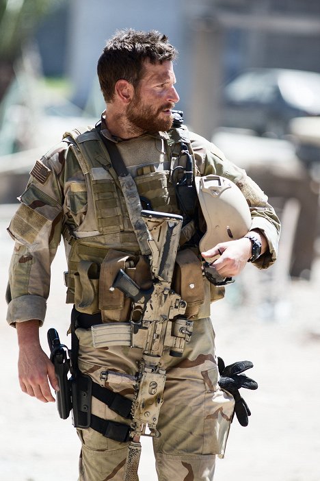 Bradley Cooper - American Sniper: Die Geschichte des Soldaten Chris Kyle - Filmfotos