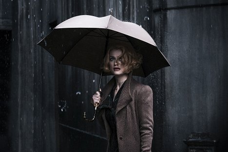 Alison Sudol - Fantastic Beasts: The Crimes of Grindelwald - Photos